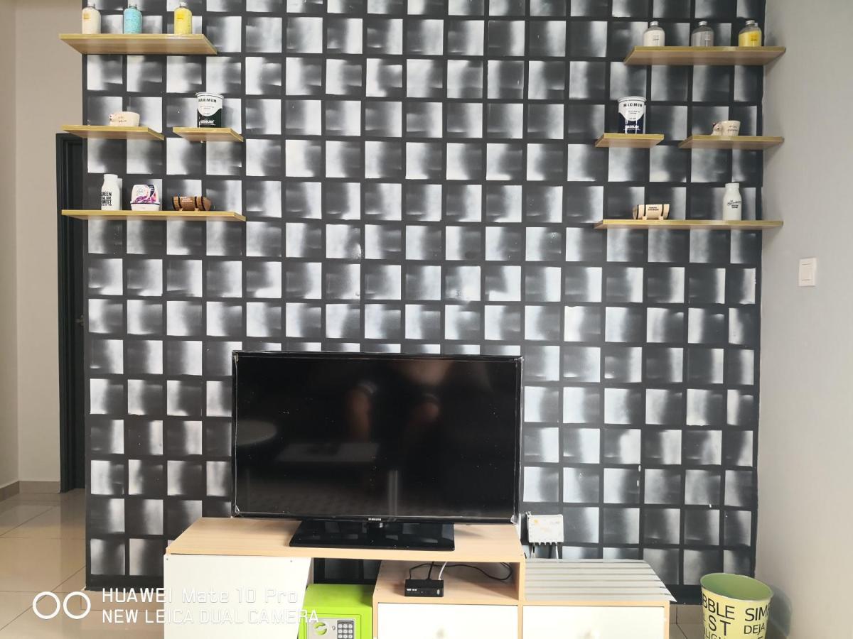 Mcz Homestay Ipoh Town 2Room 7Pax Free Wifi Exterior photo